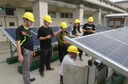 賀本校通過「太陽光電設置職類乙級」技術士技能檢定術科測試場地評鑑